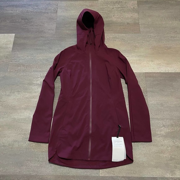 SOLD Lululemon NWT Womens Rain Jacket 2 - Picture 5 of 6